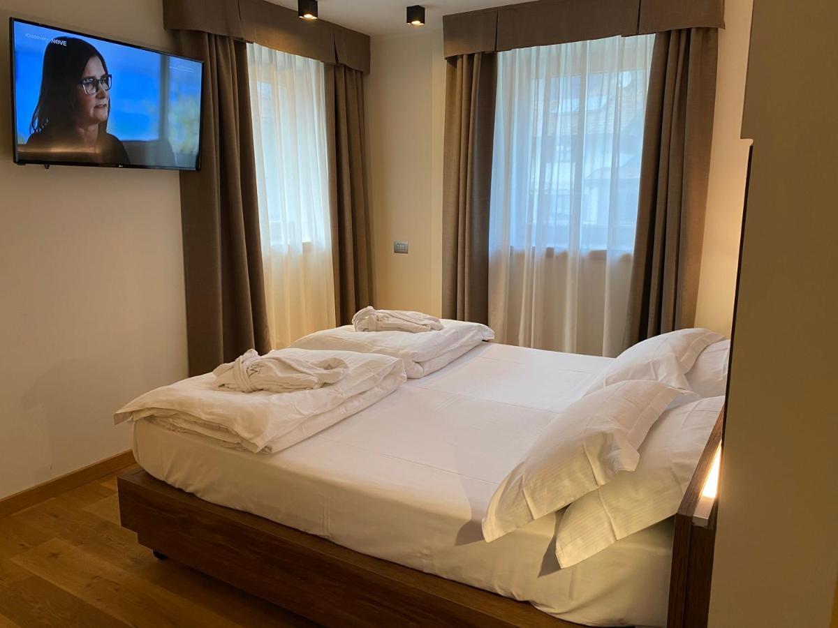 Dolomeet Boutique Hotel Pinzolo Esterno foto