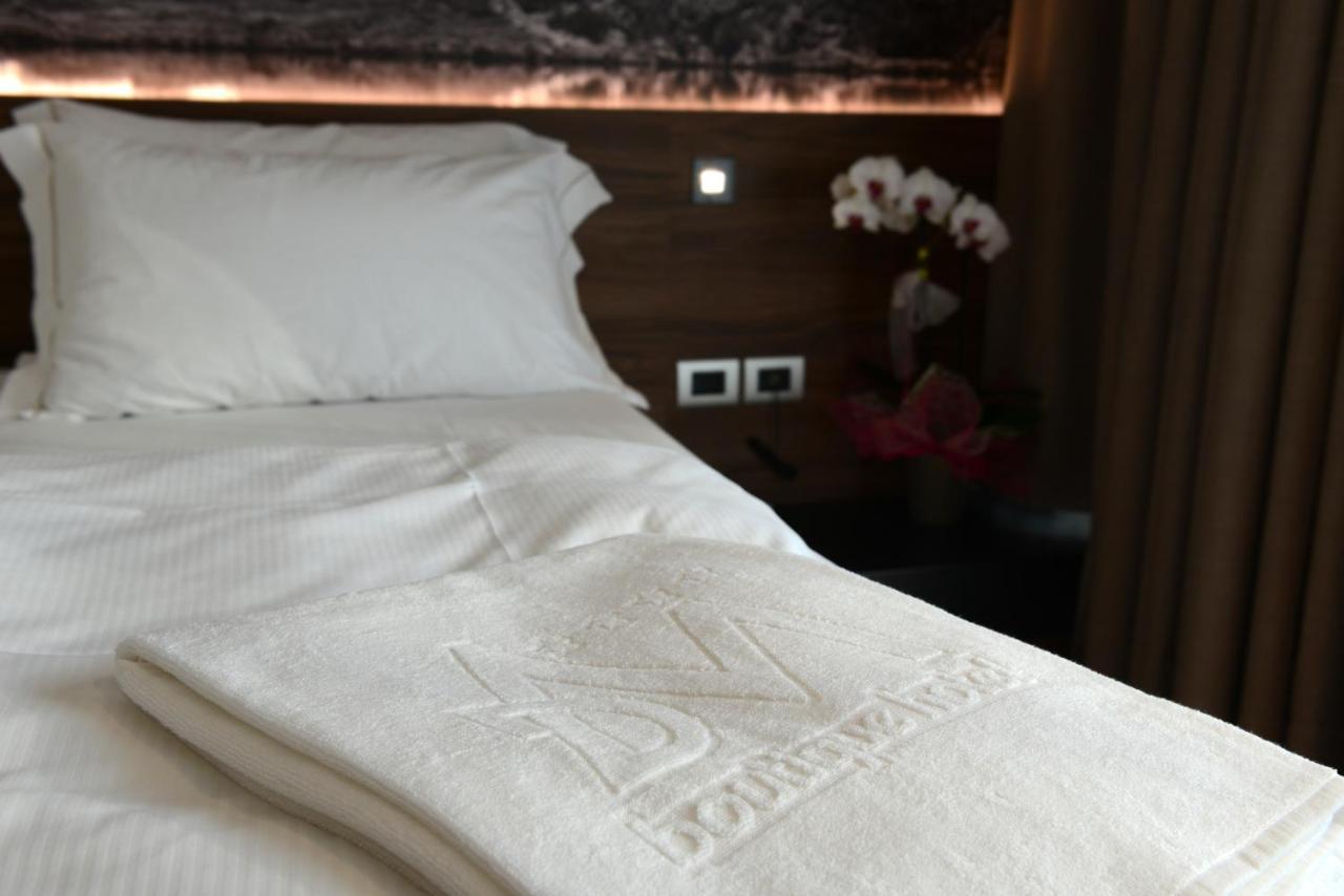 Dolomeet Boutique Hotel Pinzolo Esterno foto