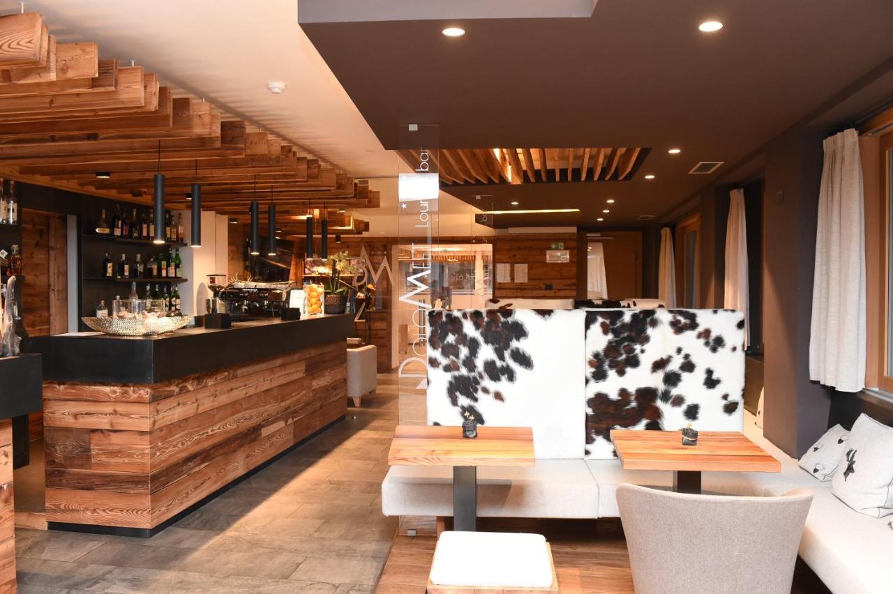 Dolomeet Boutique Hotel Pinzolo Esterno foto