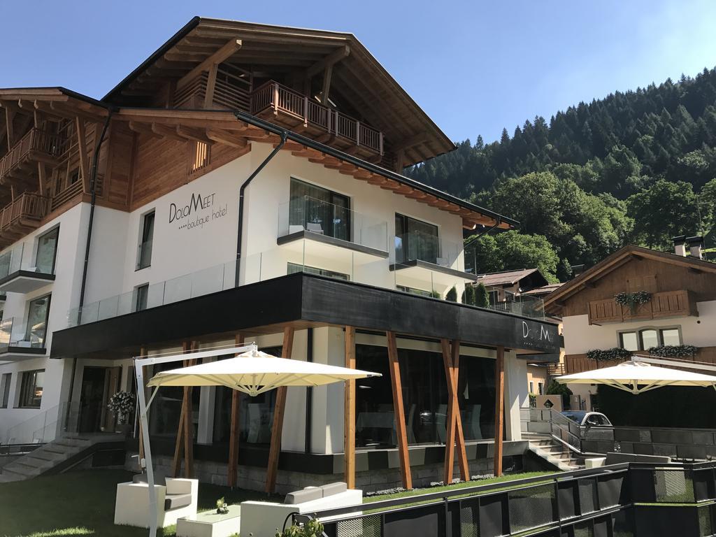 Dolomeet Boutique Hotel Pinzolo Esterno foto