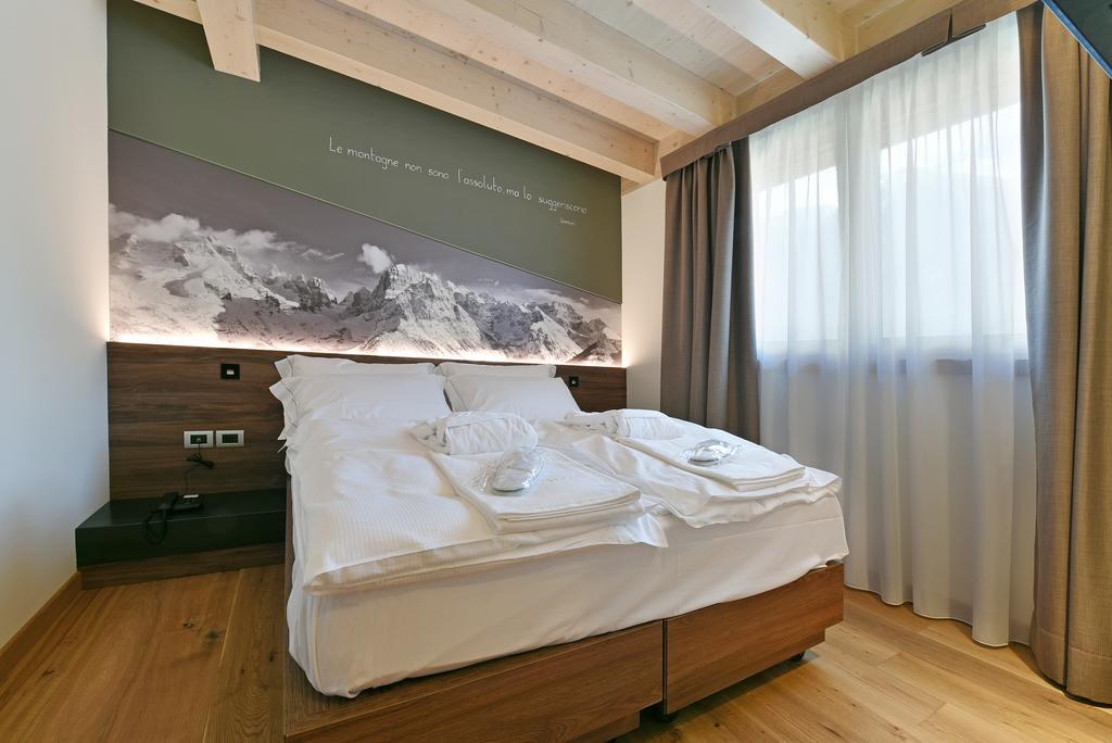 Dolomeet Boutique Hotel Pinzolo Esterno foto