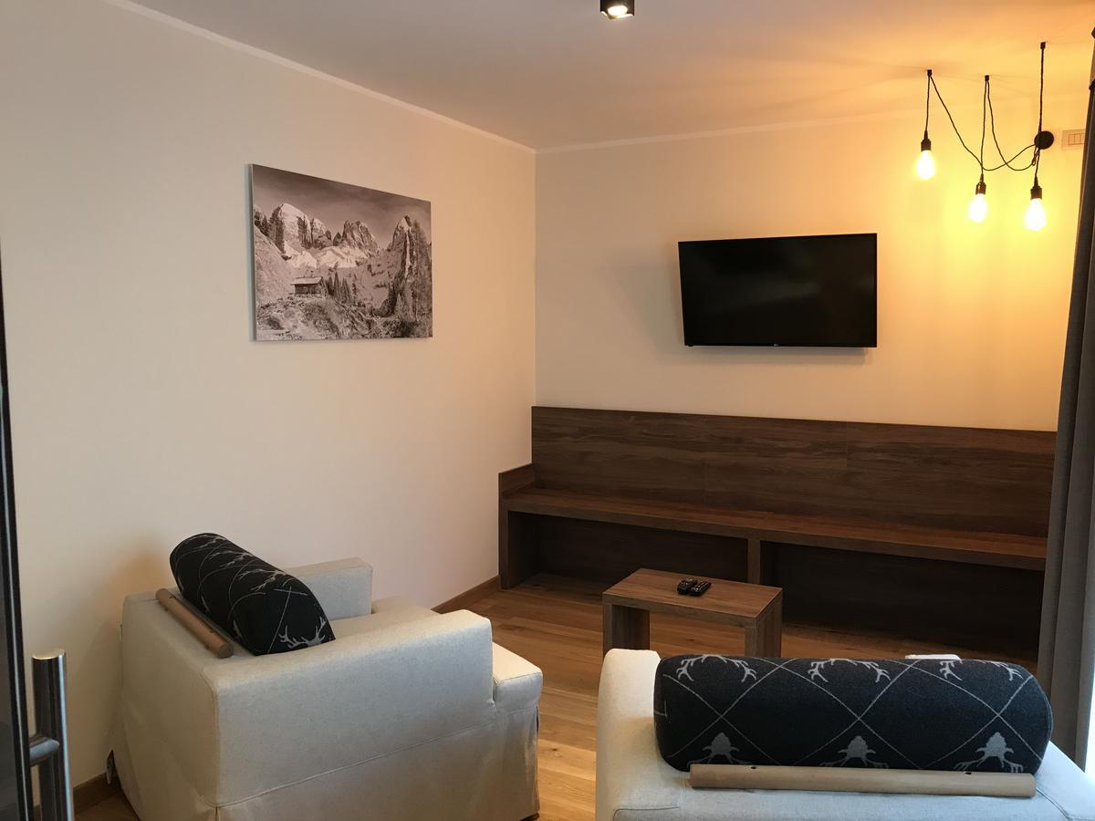 Dolomeet Boutique Hotel Pinzolo Esterno foto